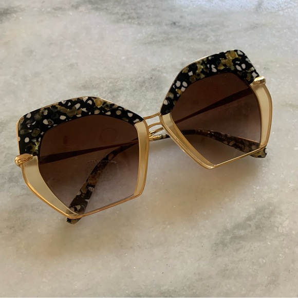 KREWE Accessories Krewe Octavia Plume To 24k Sunglasses Rare Find